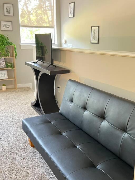 Townhouse In Uptown King Bed-Wi-Fi-Free Parking-Pool Apartment ชาร์ล็อต ภายนอก รูปภาพ